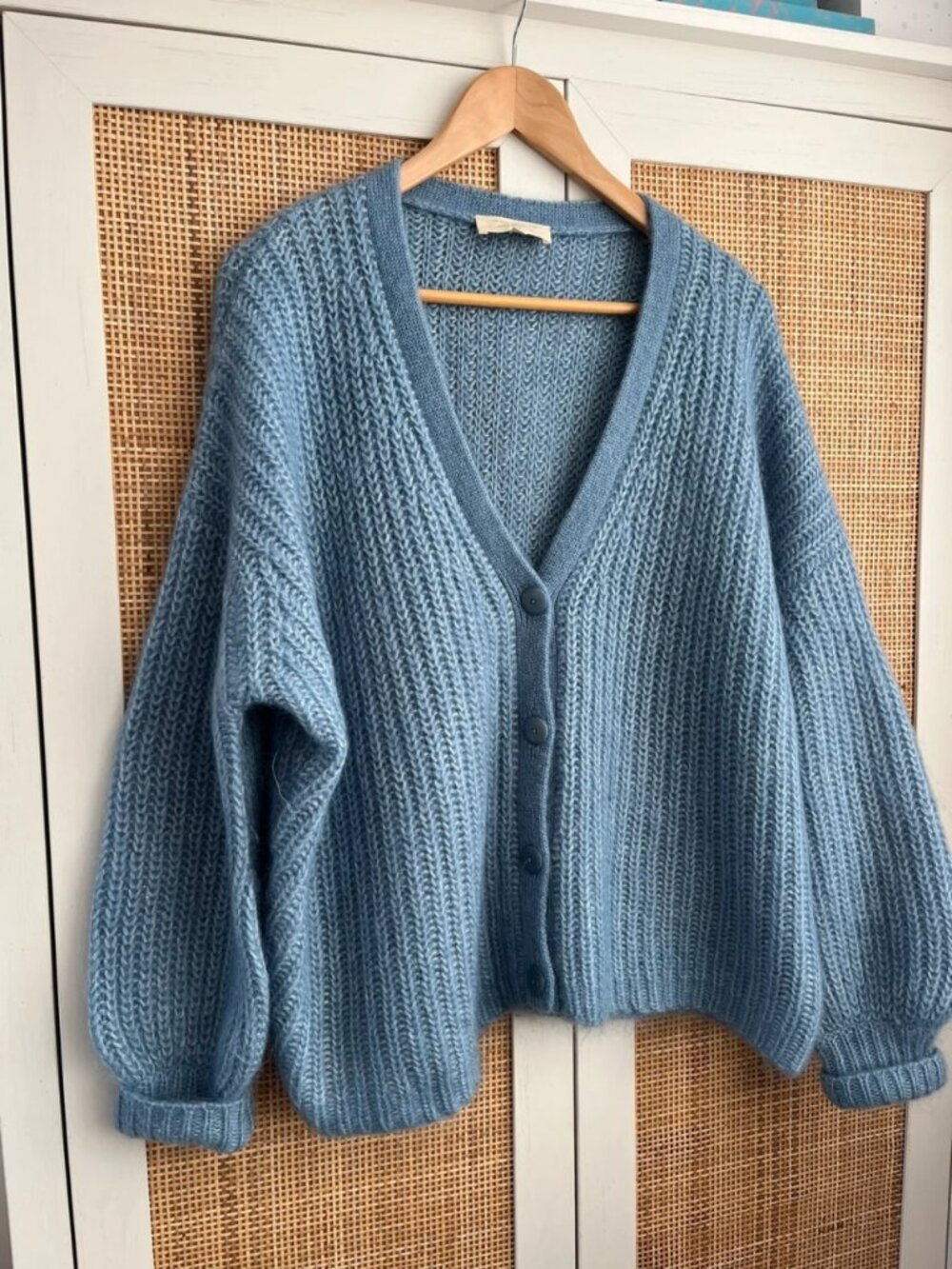 Sezane Soft Blue V-Neck Cardigan M